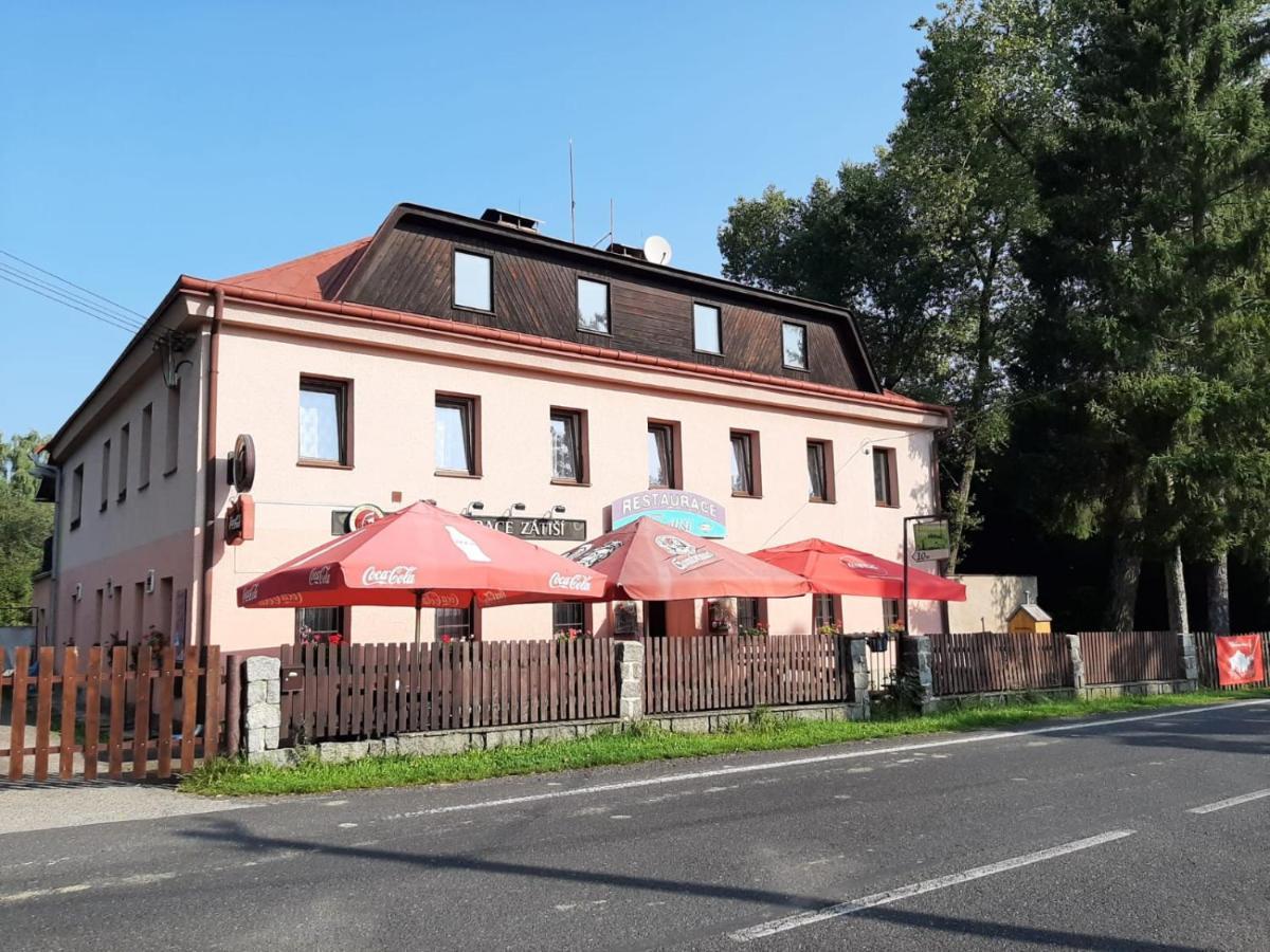 Penzion Restaurace Zatisi Rumburk Luaran gambar