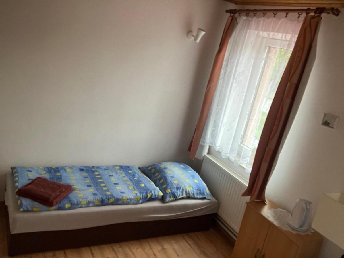 Penzion Restaurace Zatisi Rumburk Luaran gambar