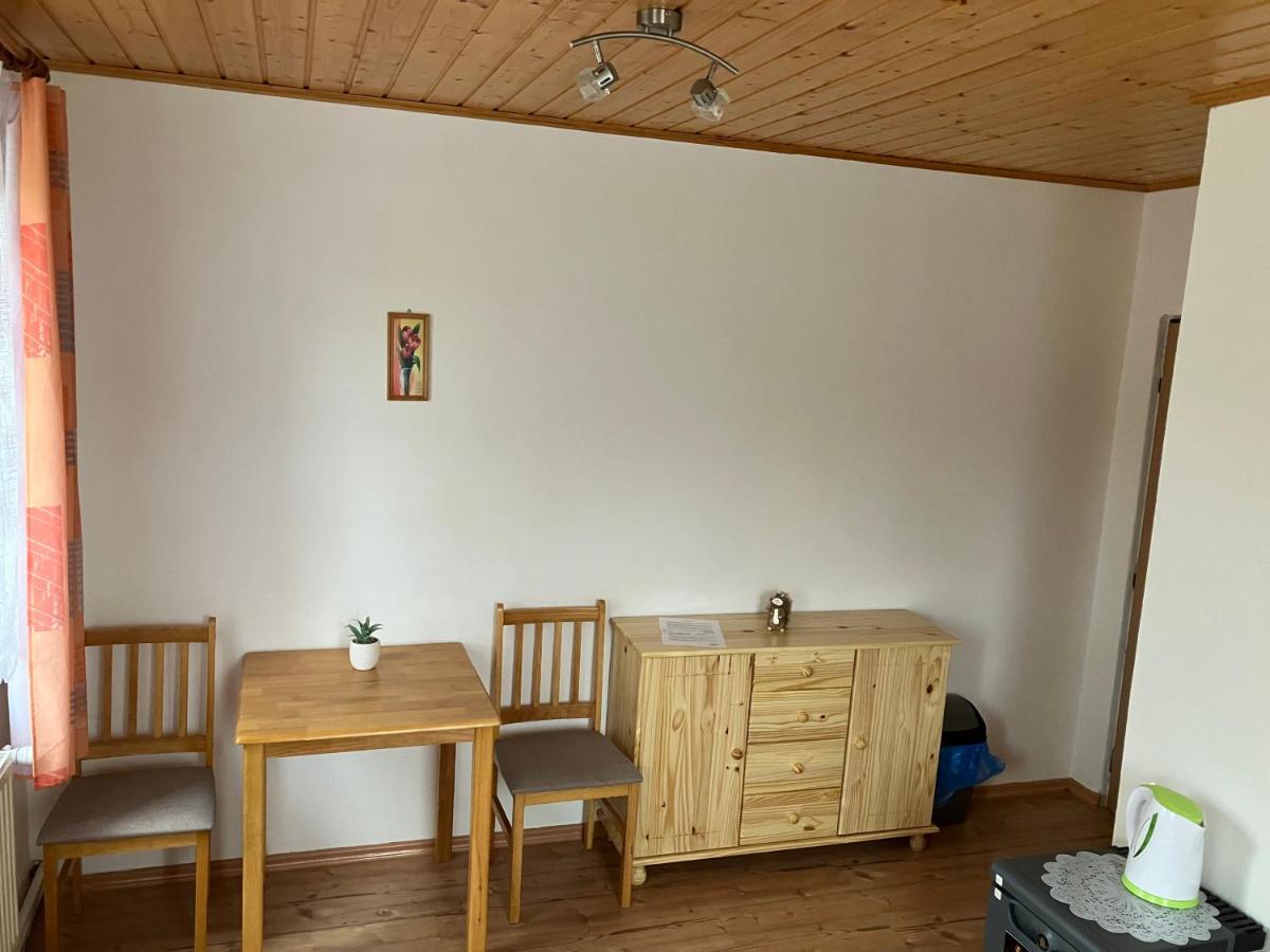 Penzion Restaurace Zatisi Rumburk Luaran gambar