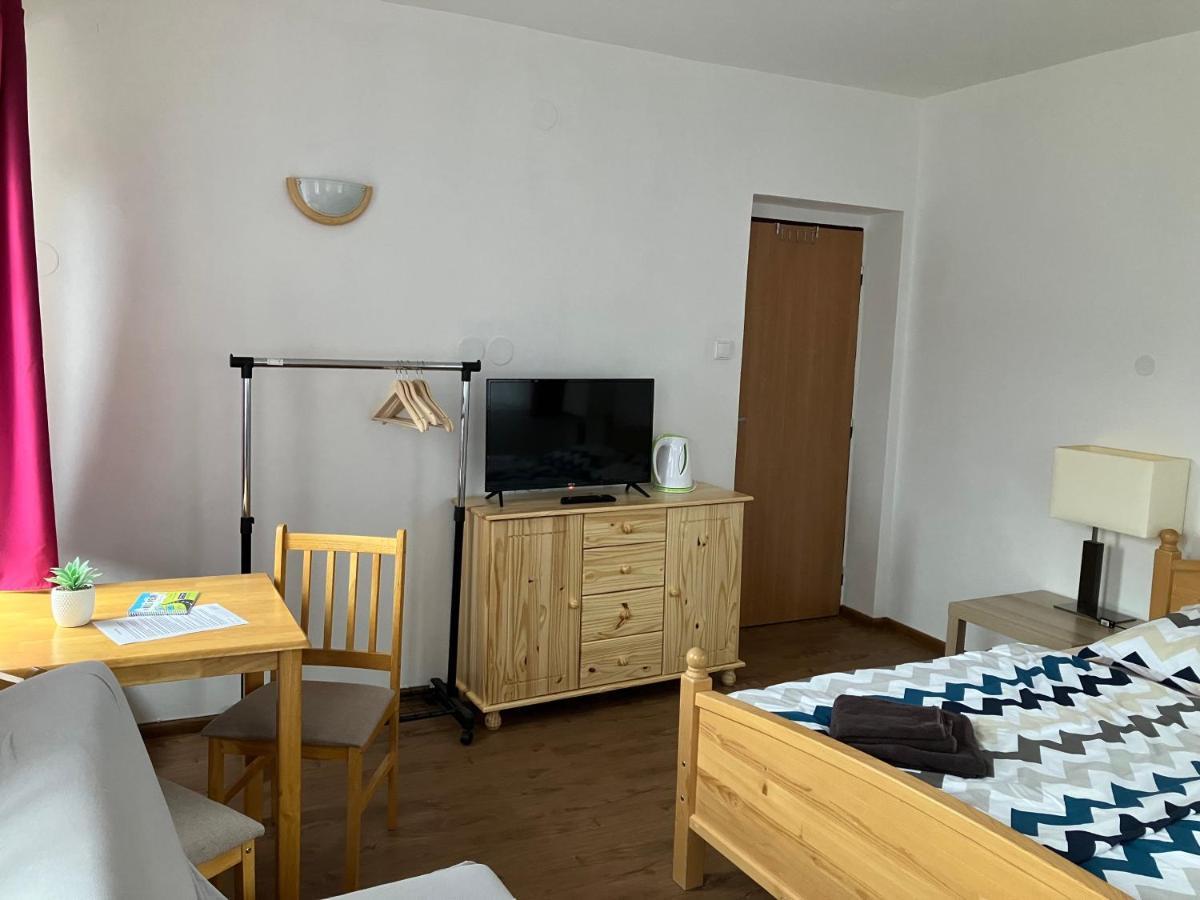 Penzion Restaurace Zatisi Rumburk Luaran gambar
